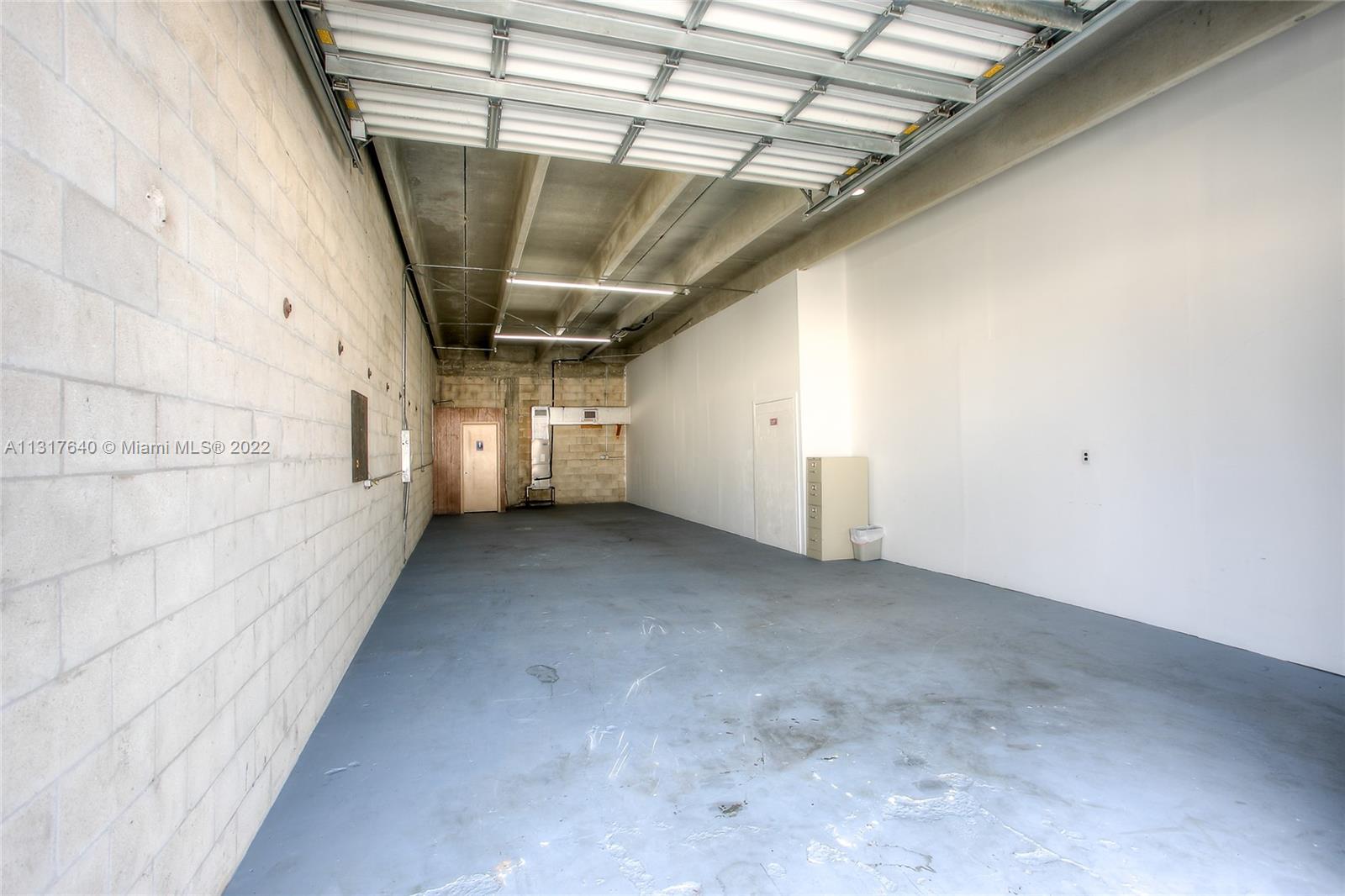 See details / sq. ft. $ 2022-12-20 0 Photo