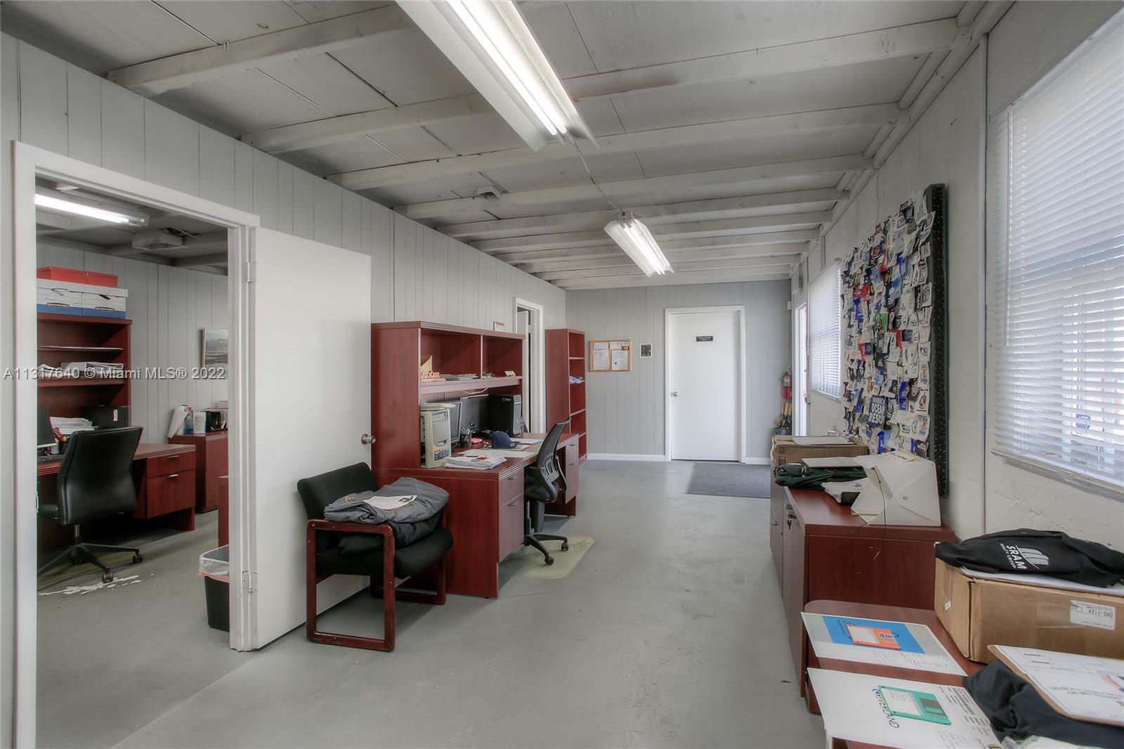 See details / sq. ft. $ 2022-12-20 0 Photo
