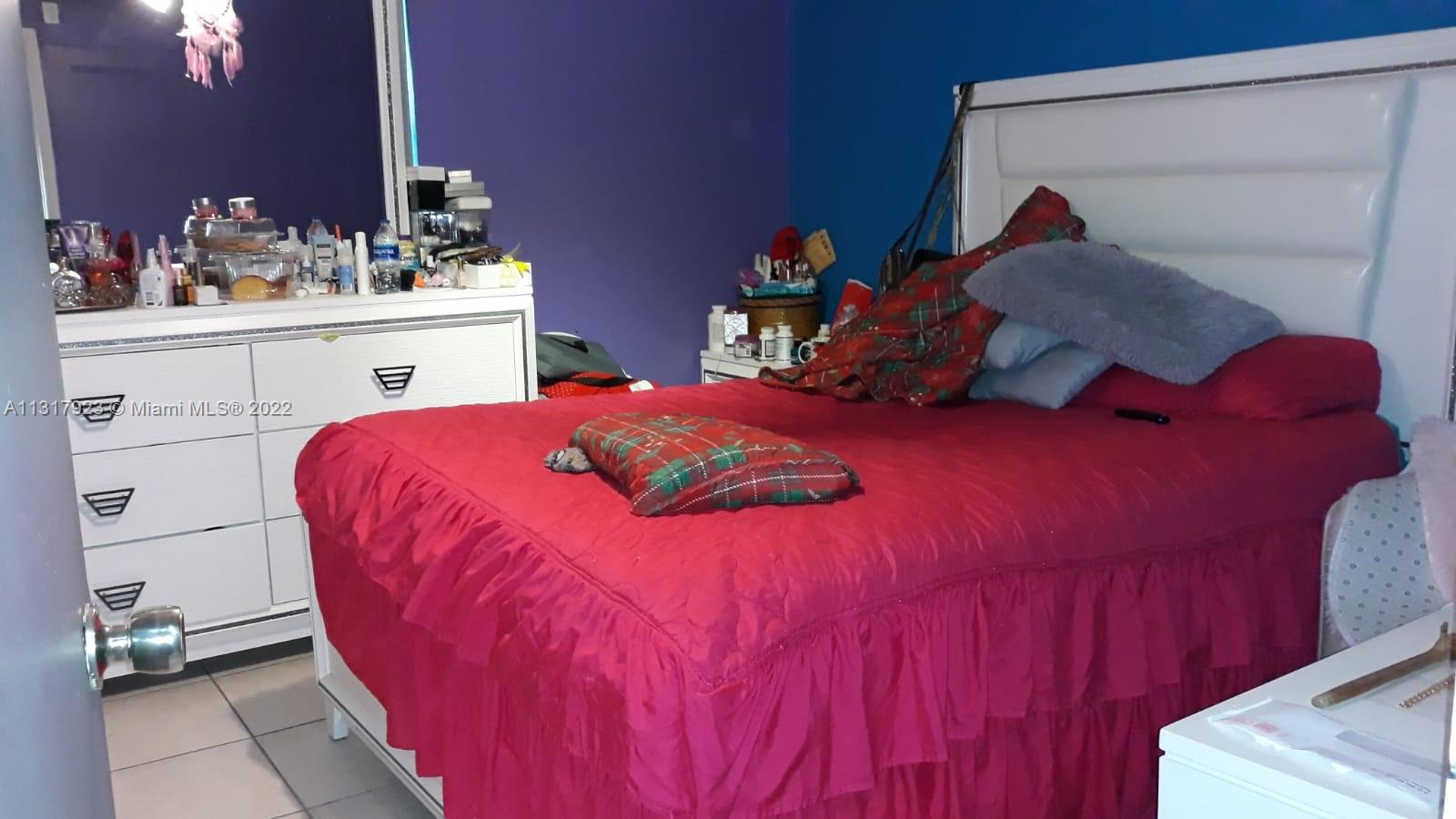 See details / 1542 sq. ft. $ 2022-12-20 0 Photo