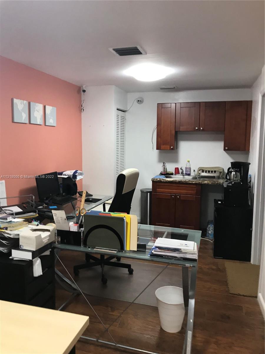 See details 6 / sq. ft. $ 2023-01-10 0 Photo