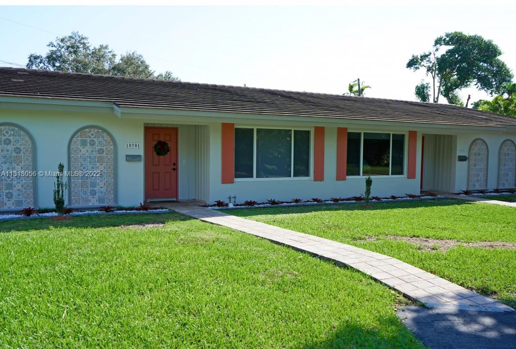 See details / 4046 sq. ft. $ 2022-12-21 0 Photo