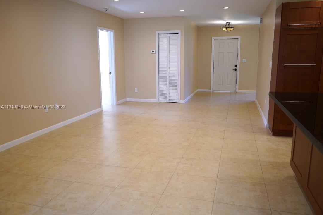 See details / 4046 sq. ft. $ 2022-12-21 0 Photo