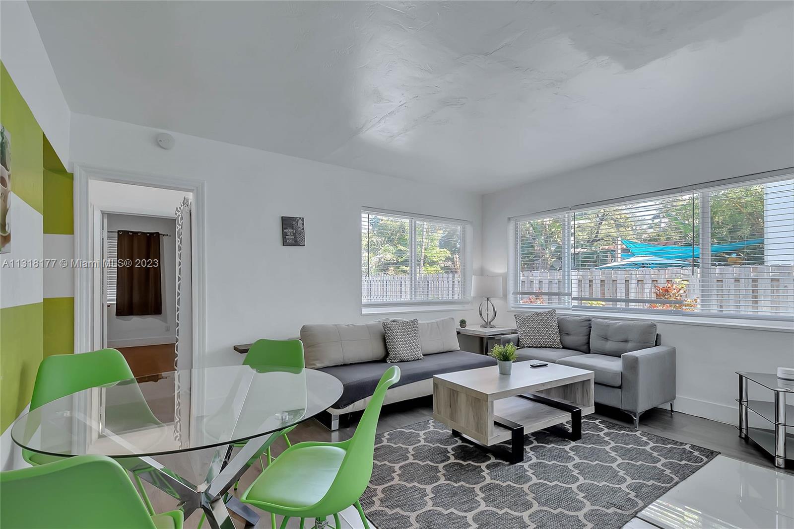 See details / 2045 sq. ft. $ 2022-12-21 0 Photo