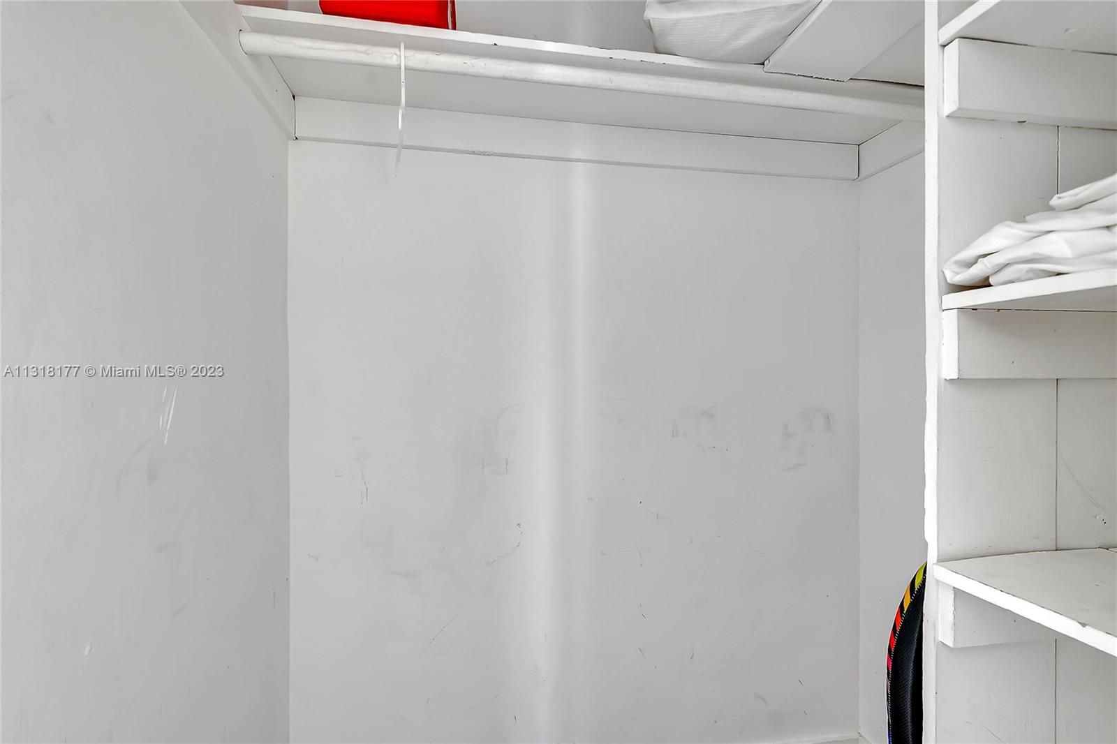 See details / 2045 sq. ft. $ 2022-12-21 0 Photo