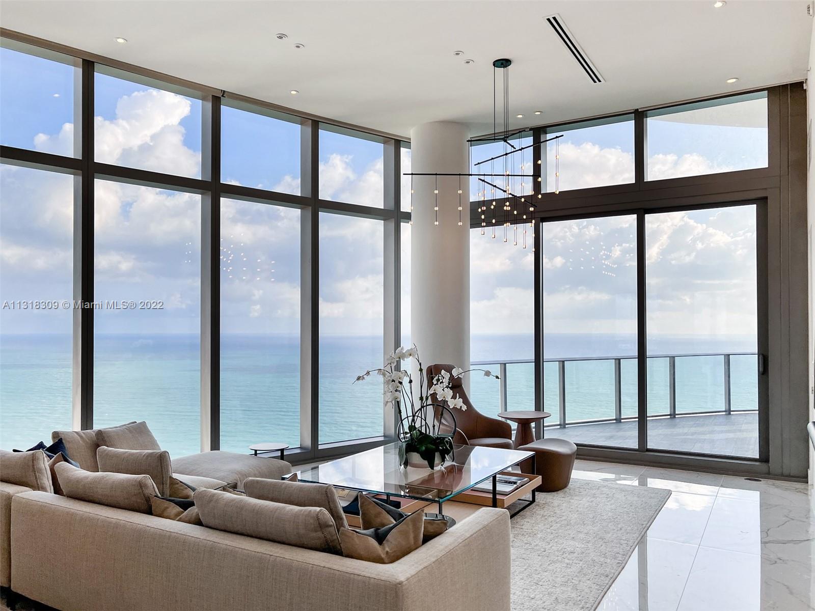 Ver detalles 4701 3 / 5 2688 sq. ft. $ 2022-12-21 0 foto