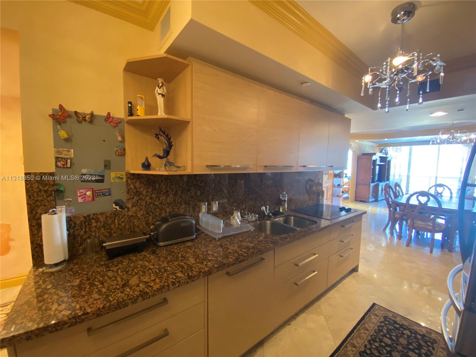 See details 2107 3 / 3 1571 sq. ft. $ 2022-12-21 0 Photo