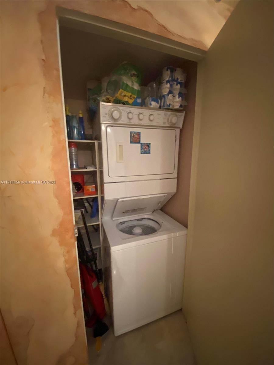 See details 2107 3 / 3 1571 sq. ft. $ 2022-12-21 0 Photo