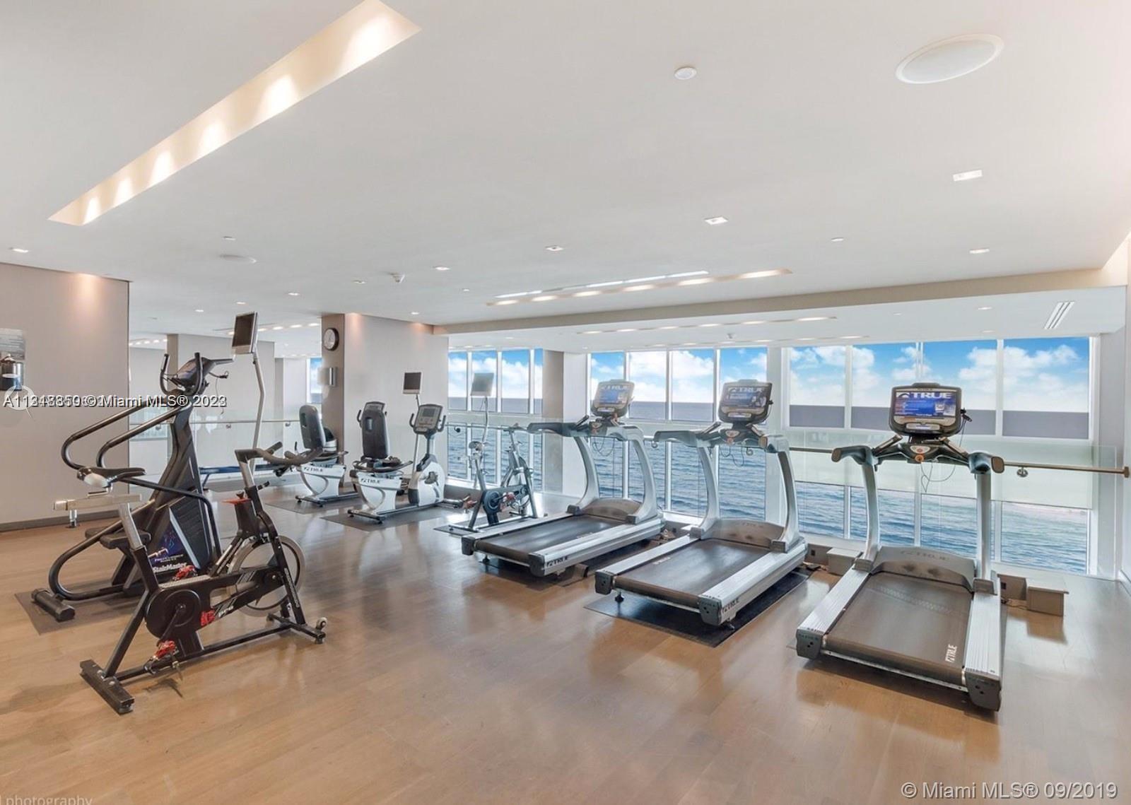 See details 2107 3 / 3 1571 sq. ft. $ 2022-12-21 0 Photo