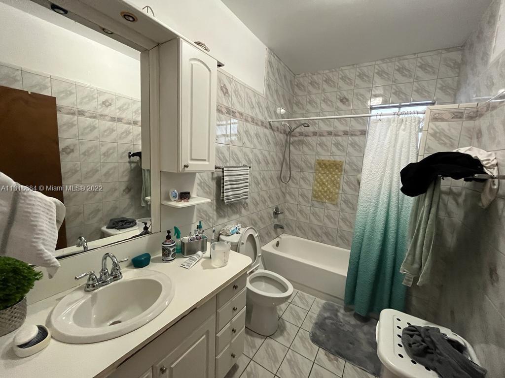 See details / 2903 sq. ft. $ 2022-12-22 0 Photo