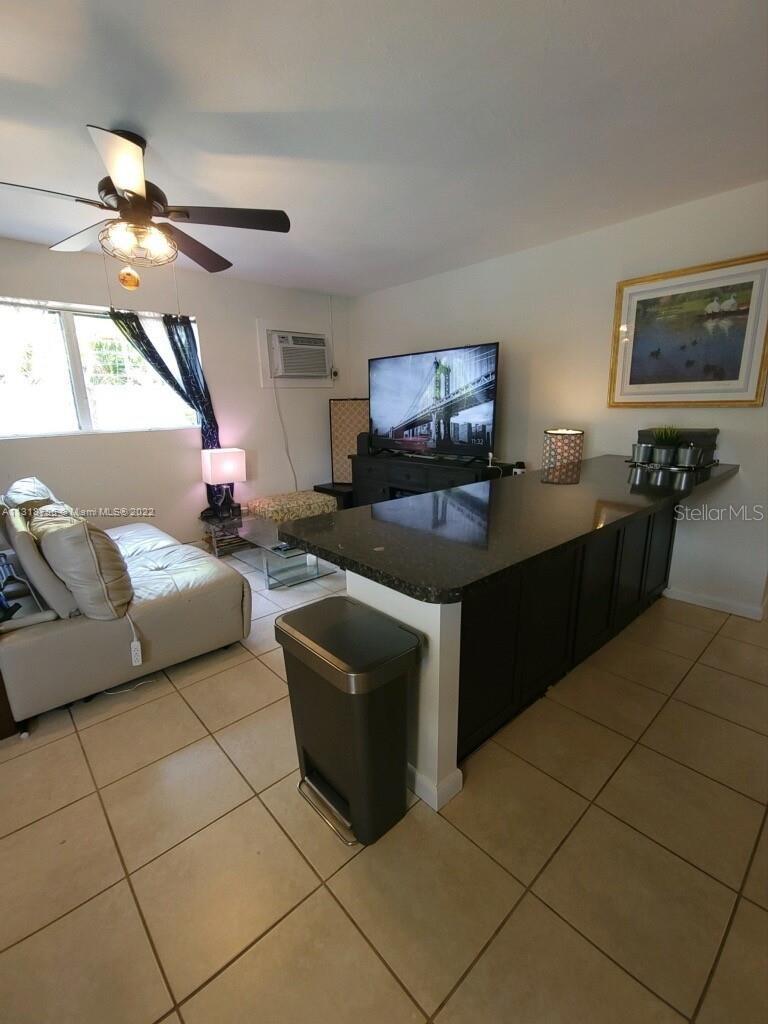 See details / 2607 sq. ft. $ 2022-12-22 0 Photo