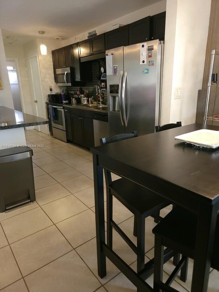 See details / 2607 sq. ft. $ 2022-12-22 0 Photo