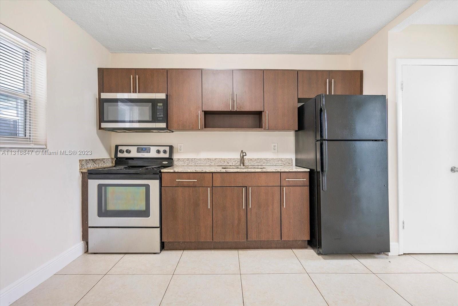 See details / sq. ft. $ 2022-12-22 0 Photo