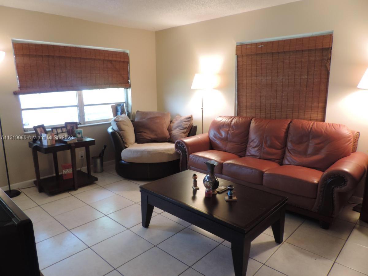 See details / 1668 sq. ft. $ 2023-01-21 0 Photo