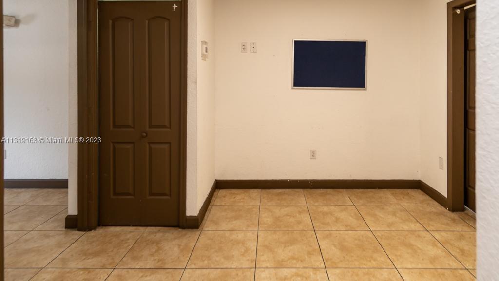 See details / sq. ft. $ 2022-12-23 0 Photo