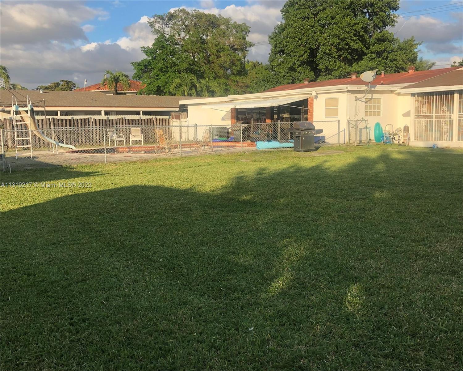 See details / 3118 sq. ft. $ 2023-01-24 0 Photo