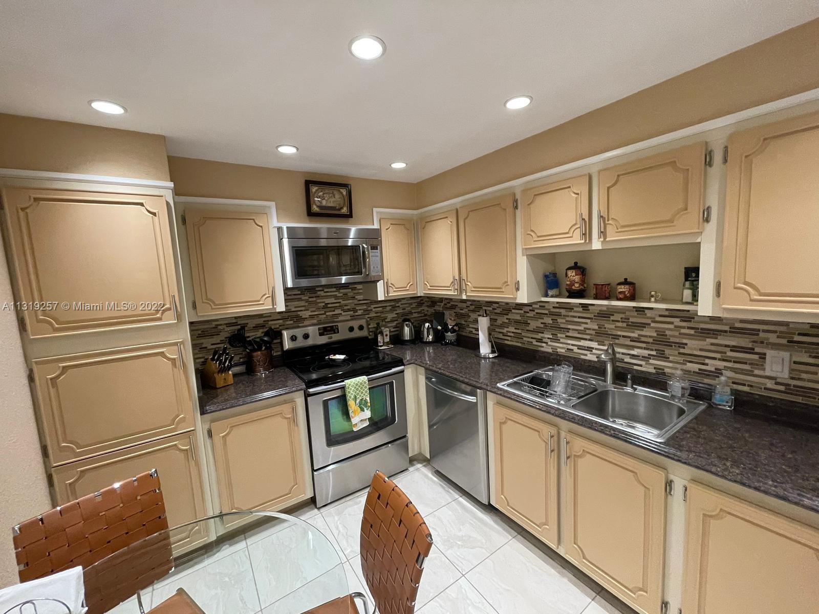 Photo of 1890 Ocean Dr #1705, Hallandale Beach, Florida, 33009 -