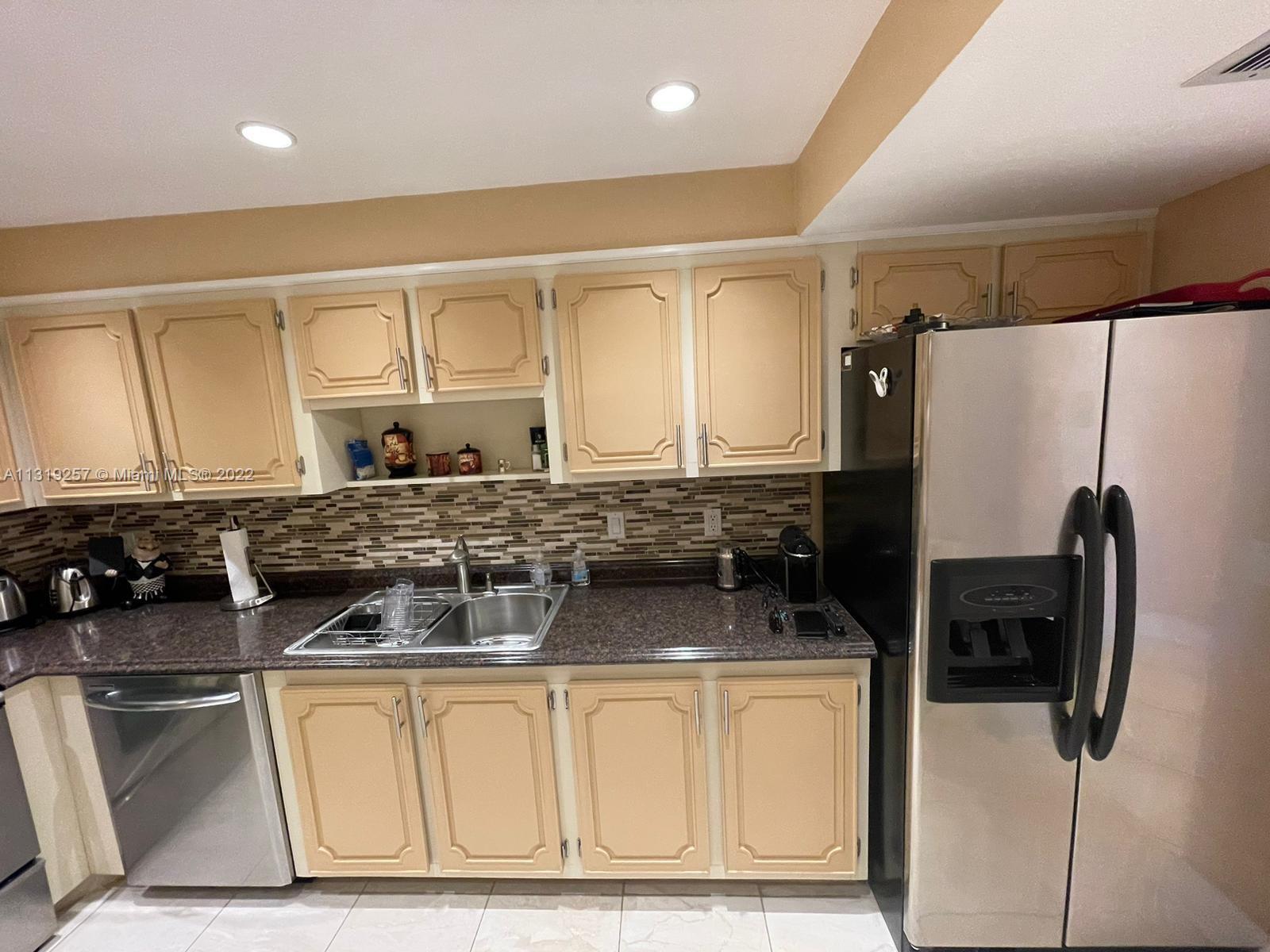 Photo of 1890 Ocean Dr #1705, Hallandale Beach, Florida, 33009 -