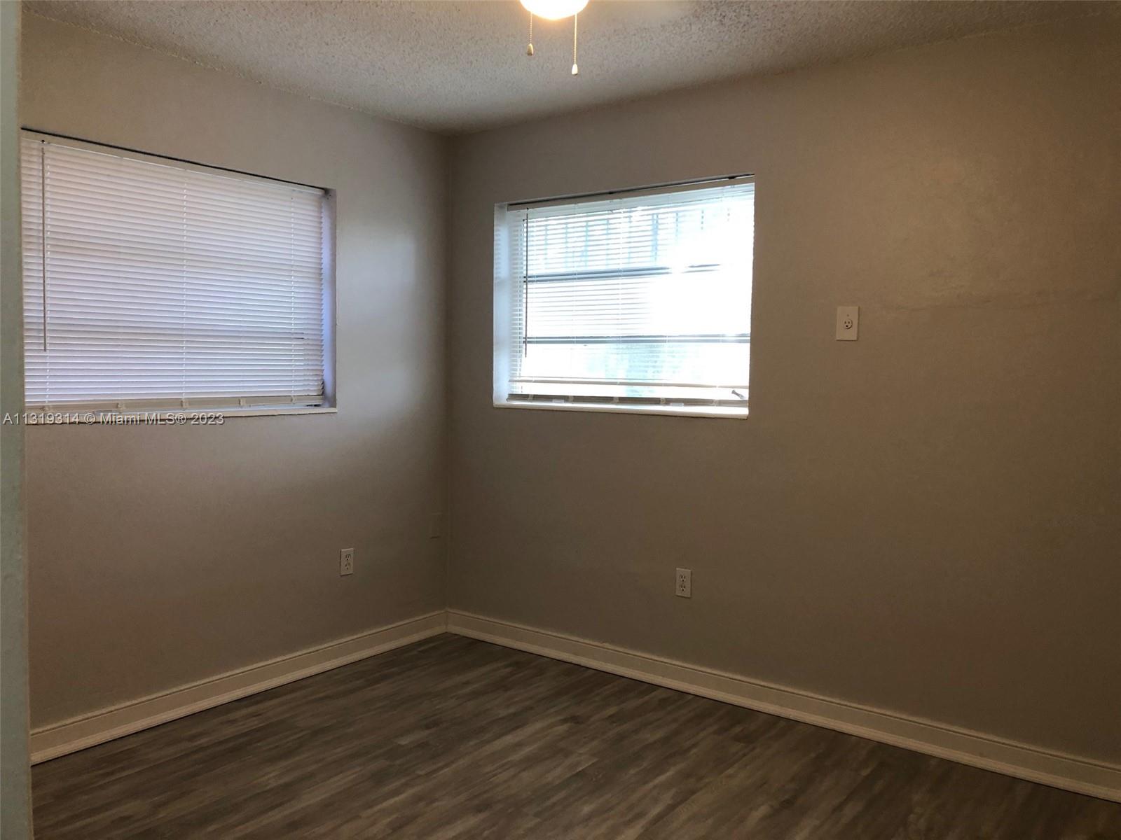 See details / 1840 sq. ft. $ 2022-12-26 0 Photo