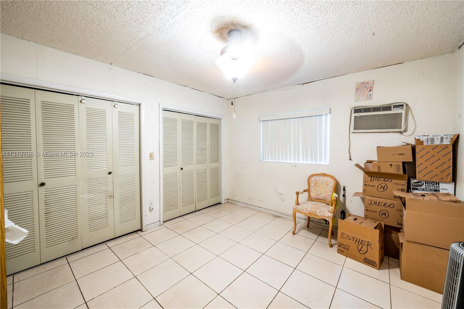 See details / 2769 sq. ft. $ 2022-12-27 0 Photo