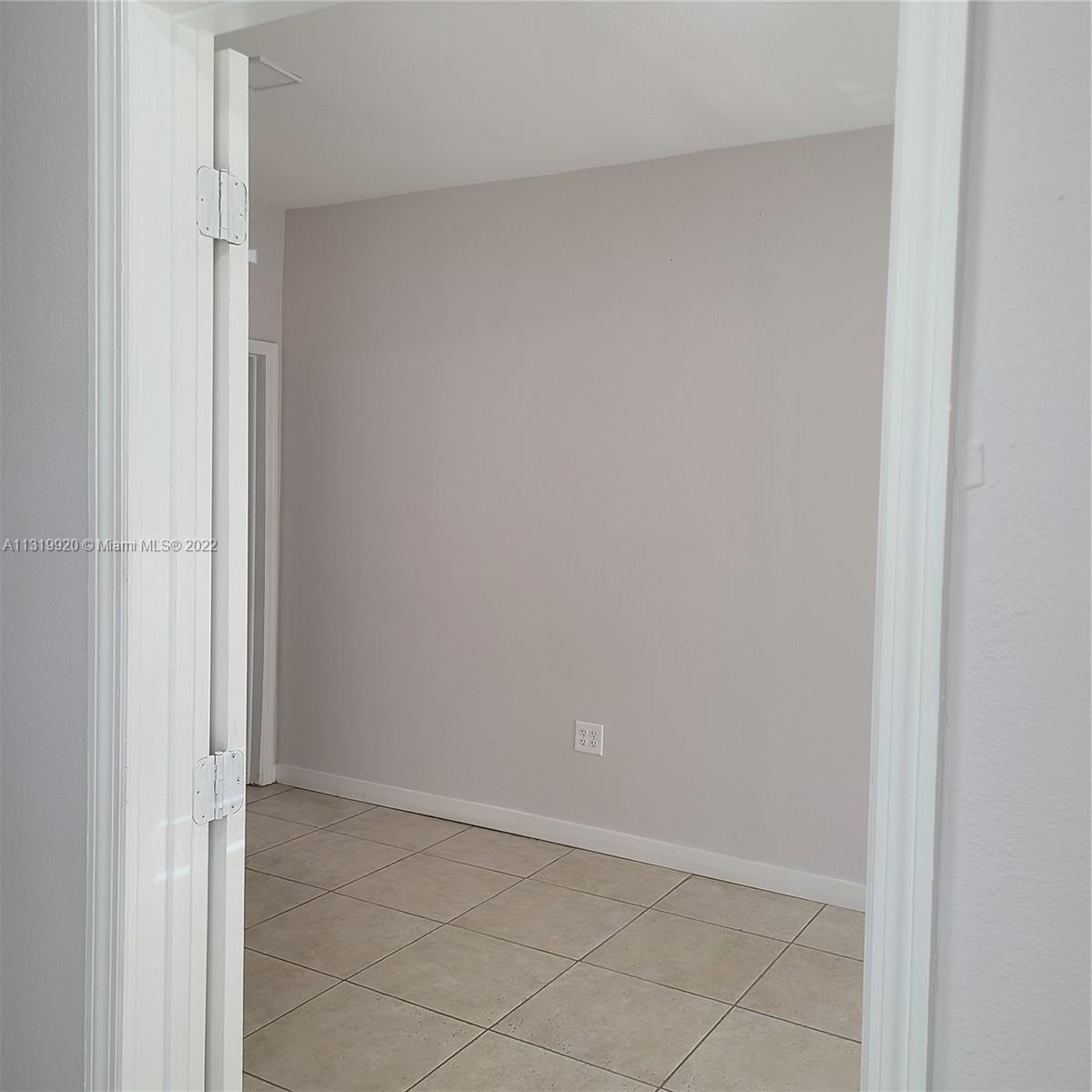 See details / sq. ft. $ 2023-01-08 0 Photo