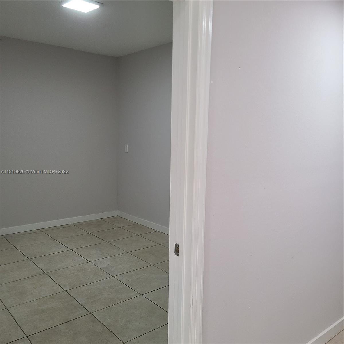 See details / sq. ft. $ 2023-01-08 0 Photo
