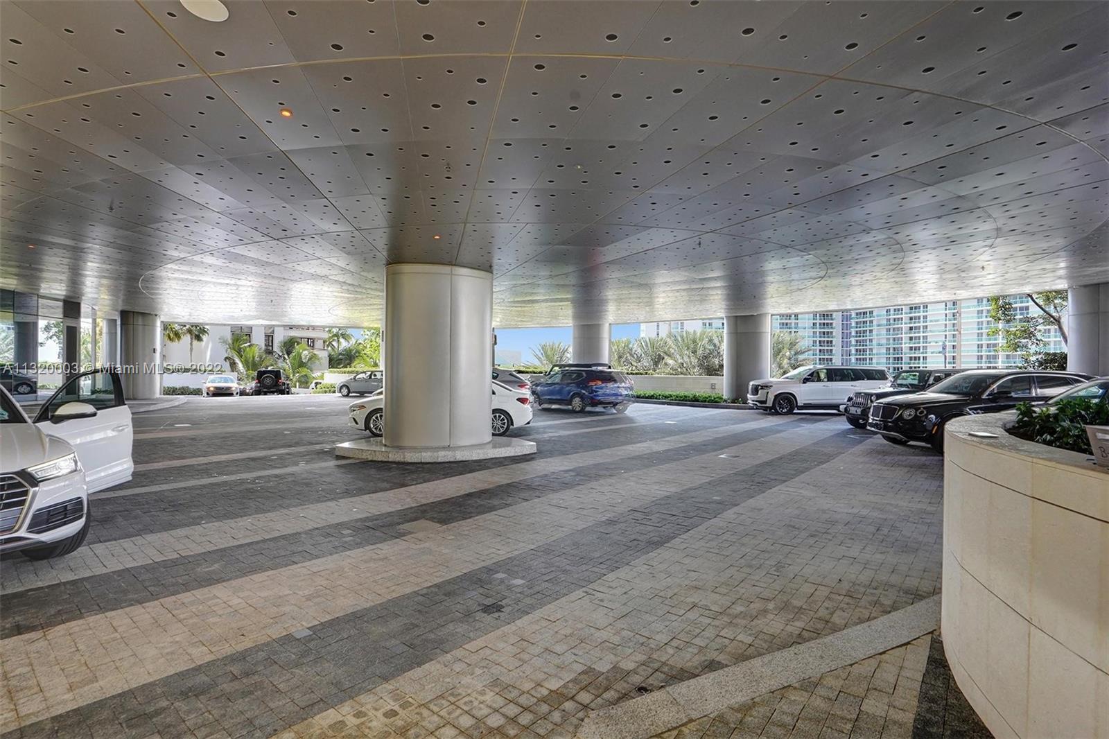 See details 1901 4 / 5 2688 sq. ft. $ 2022-12-28 0 Photo