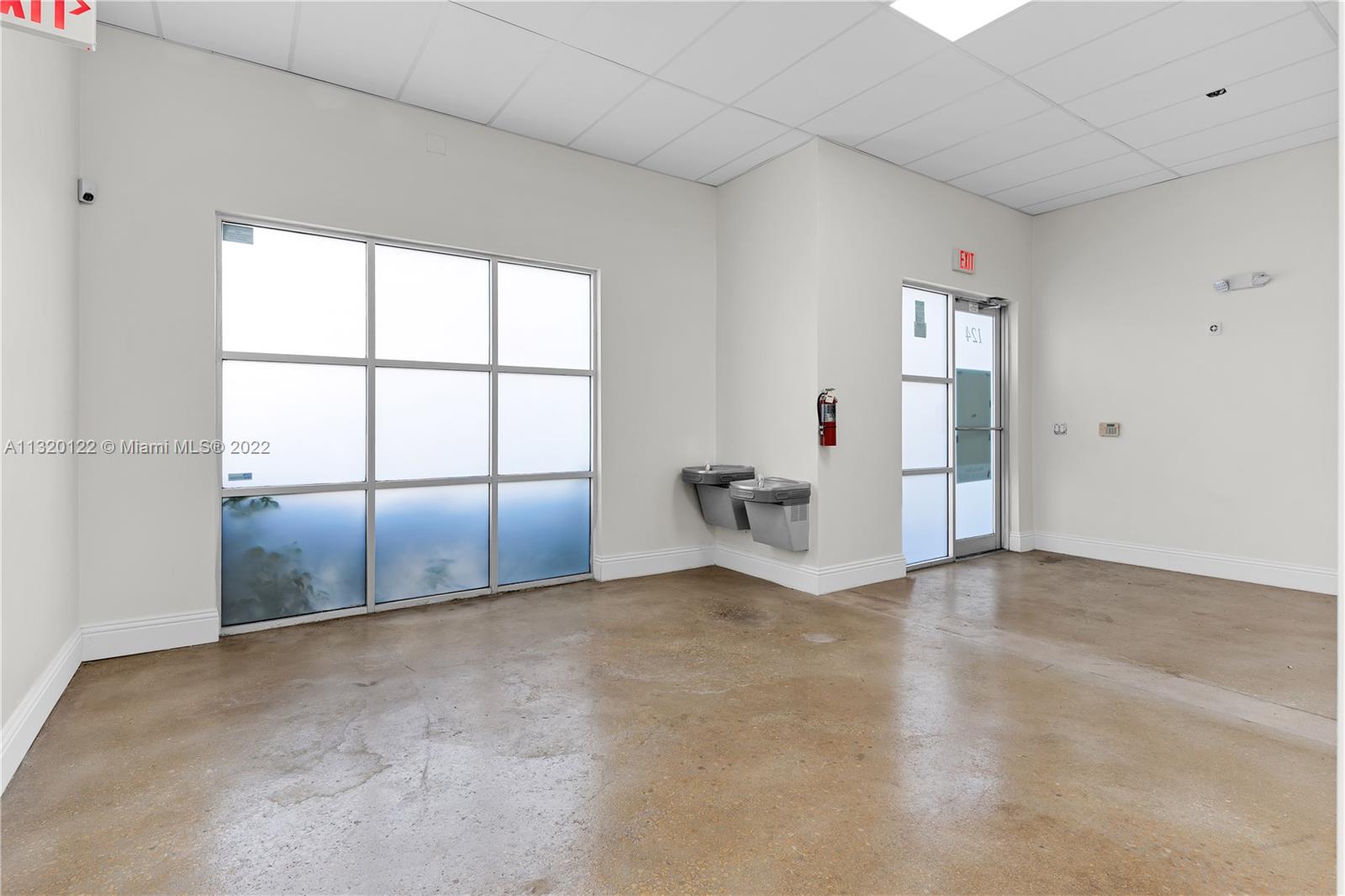 See details 124 / sq. ft. $ 2022-12-28 0 Photo