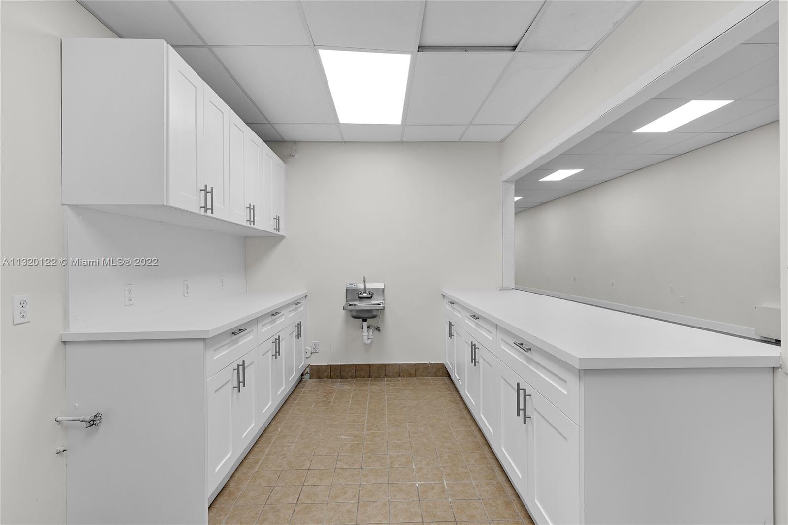 See details 124 / sq. ft. $ 2022-12-28 0 Photo