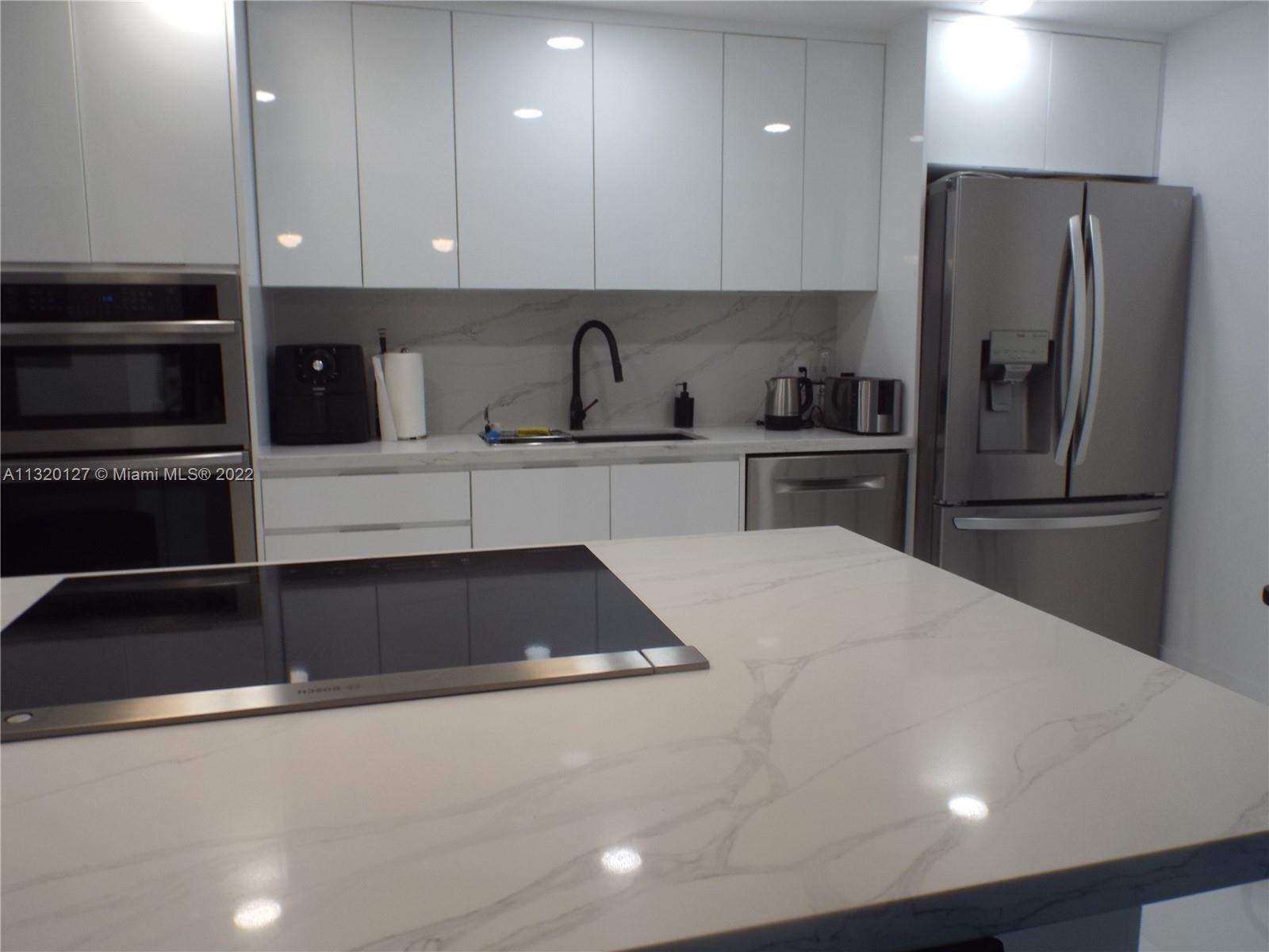Photo of 1904 Ocean Dr #602, Hallandale Beach, Florida, 33009 -