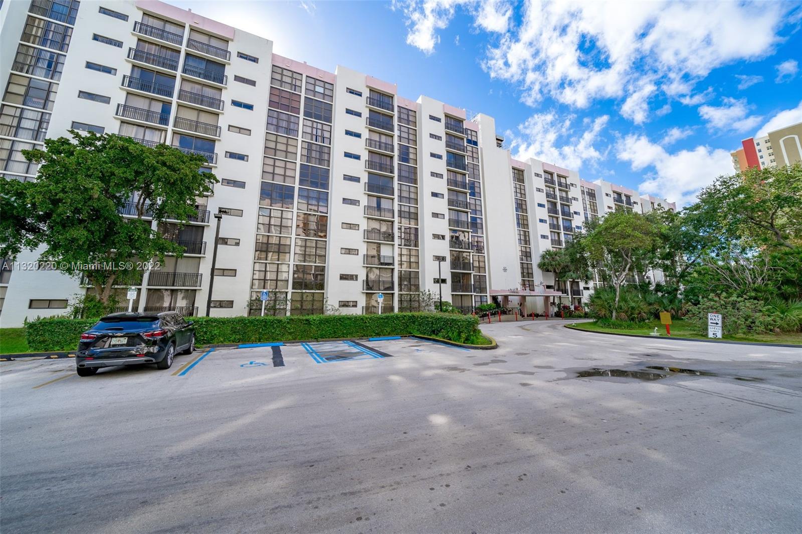 Photo of 16909 Bay Rd #806, Sunny Isles Beach, Florida, 33160 - Front of Building