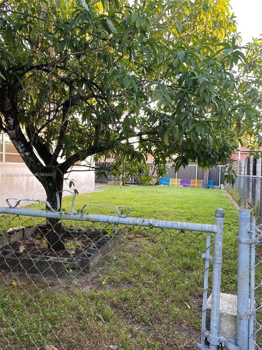 See details / 3113 sq. ft. $ 2022-12-29 0 Photo