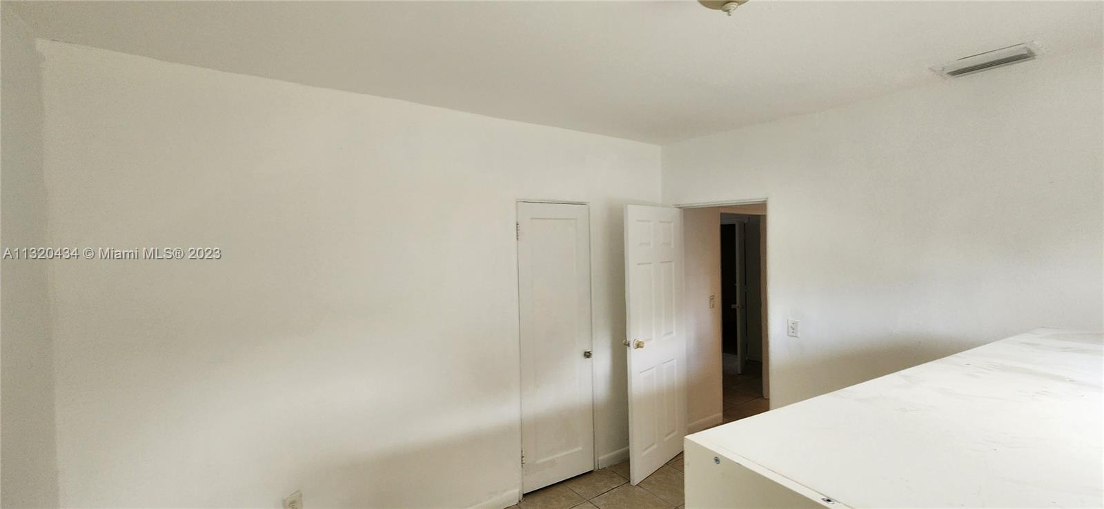 See details / 2168 sq. ft. $ 2022-12-29 0 Photo