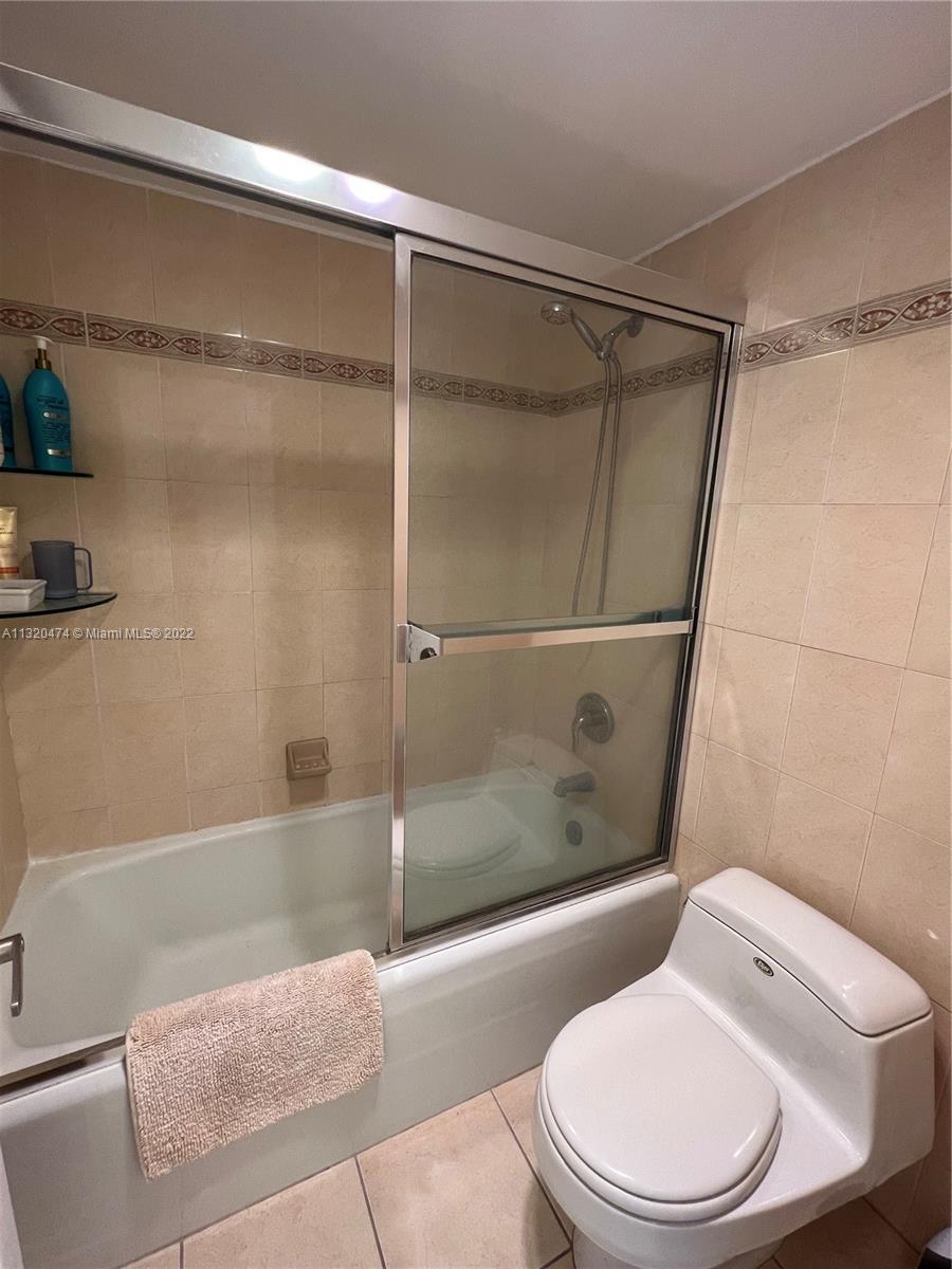 Photo of 3701 Country Club Dr #1105, Aventura, Florida, 33180 -