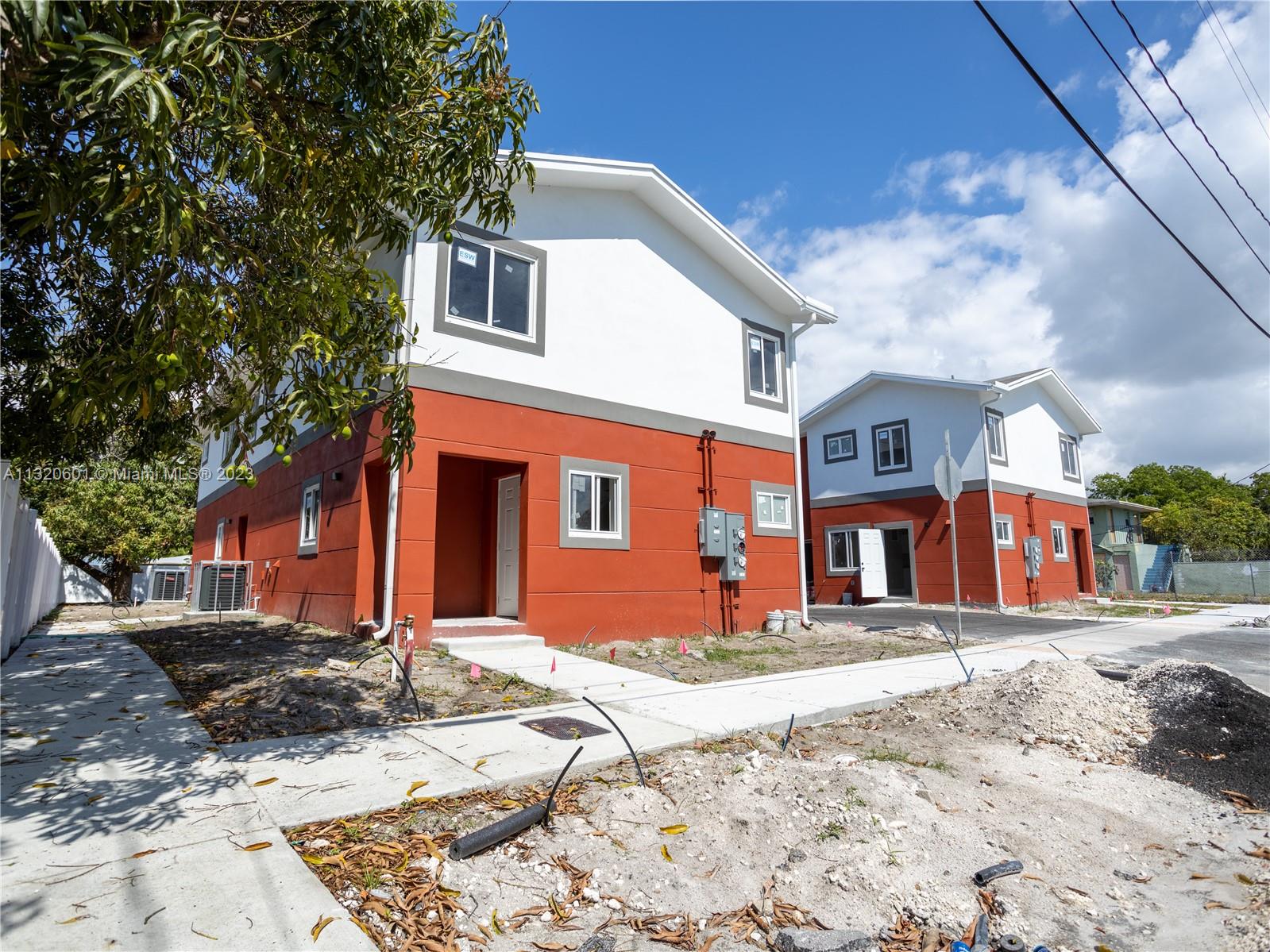 See details / sq. ft. $ 2022-12-29 0 Photo