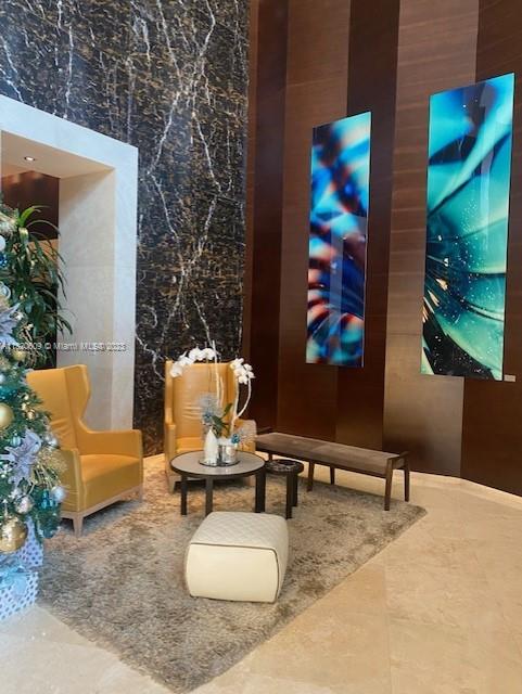Ver detalles 505 2 / 2 1435 sq. ft. $ 2022-12-30 0 foto