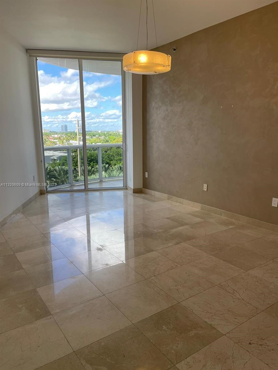Ver detalles 505 2 / 2 1435 sq. ft. $ 2022-12-30 0 foto