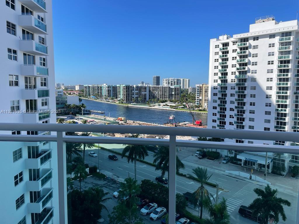 Photo of 3001 Ocean Dr #1039, Hollywood, Florida, 33019 -