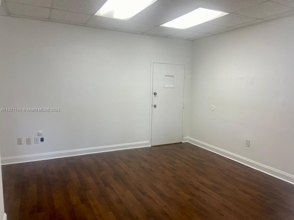 See details 109A / sq. ft. $ 2023-01-02 0 Photo