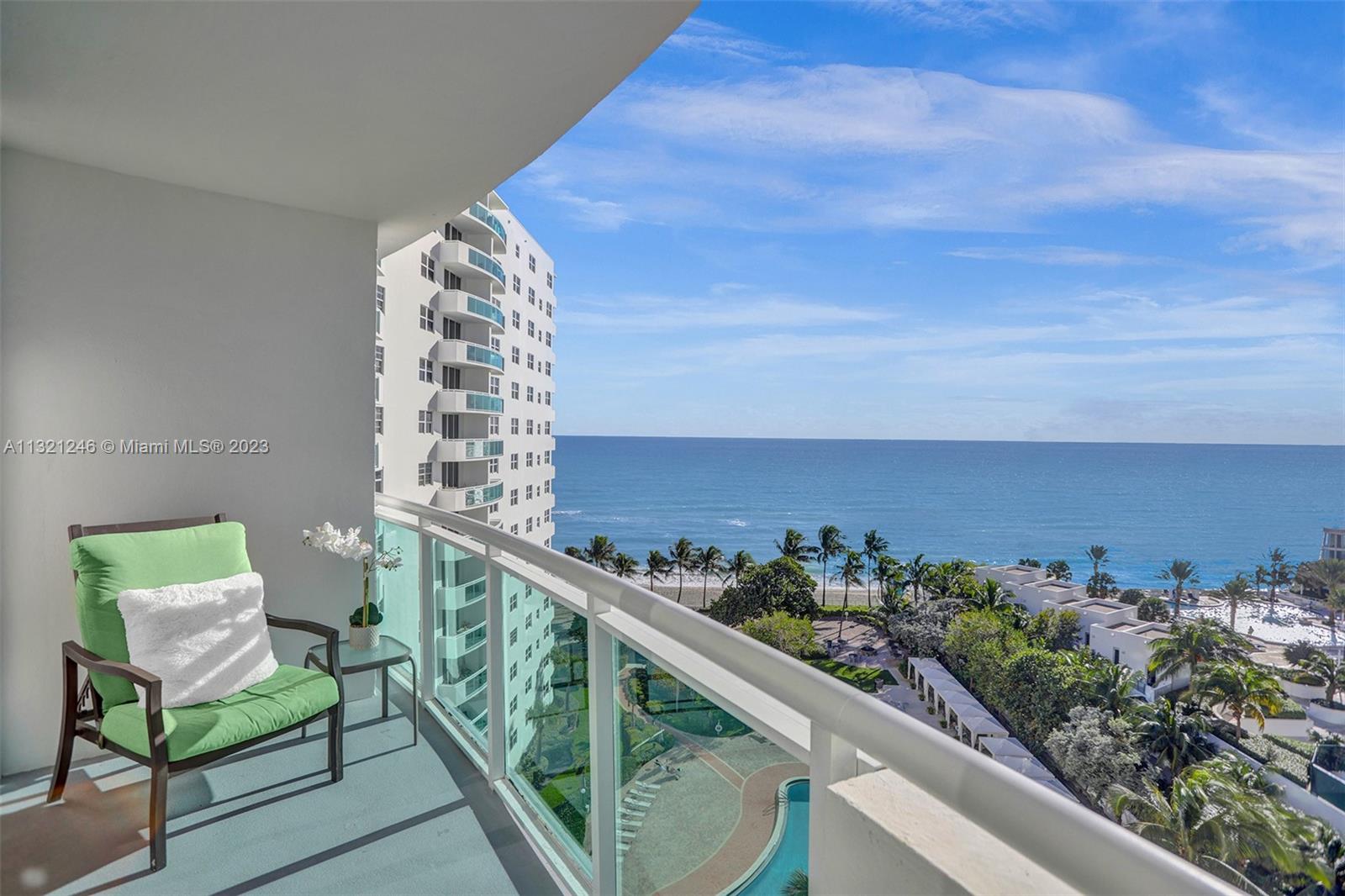 Photo of 3001 Ocean Dr #1025, Hollywood, Florida, 33019 -