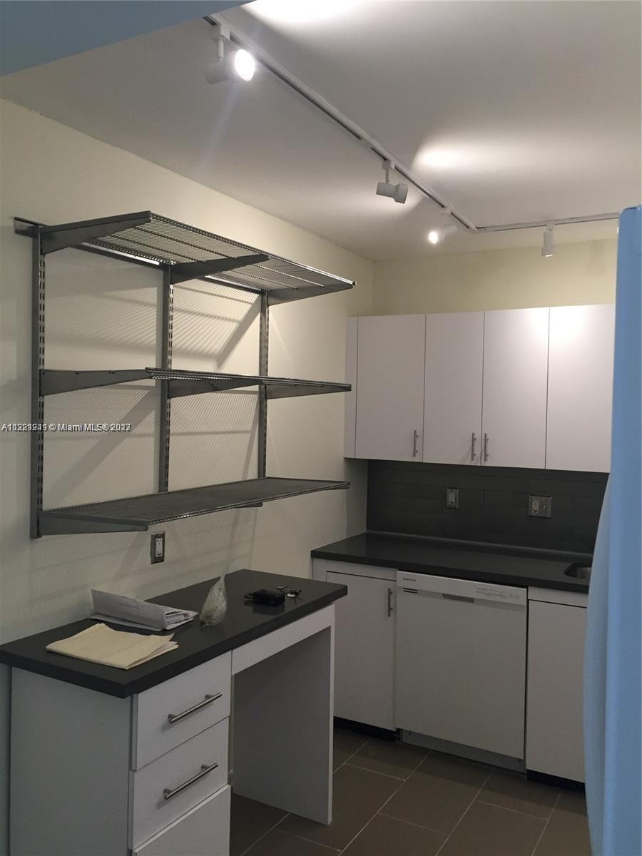 Photo of 2500 Parkview Dr #2004, Hallandale Beach, Florida, 33009 -
