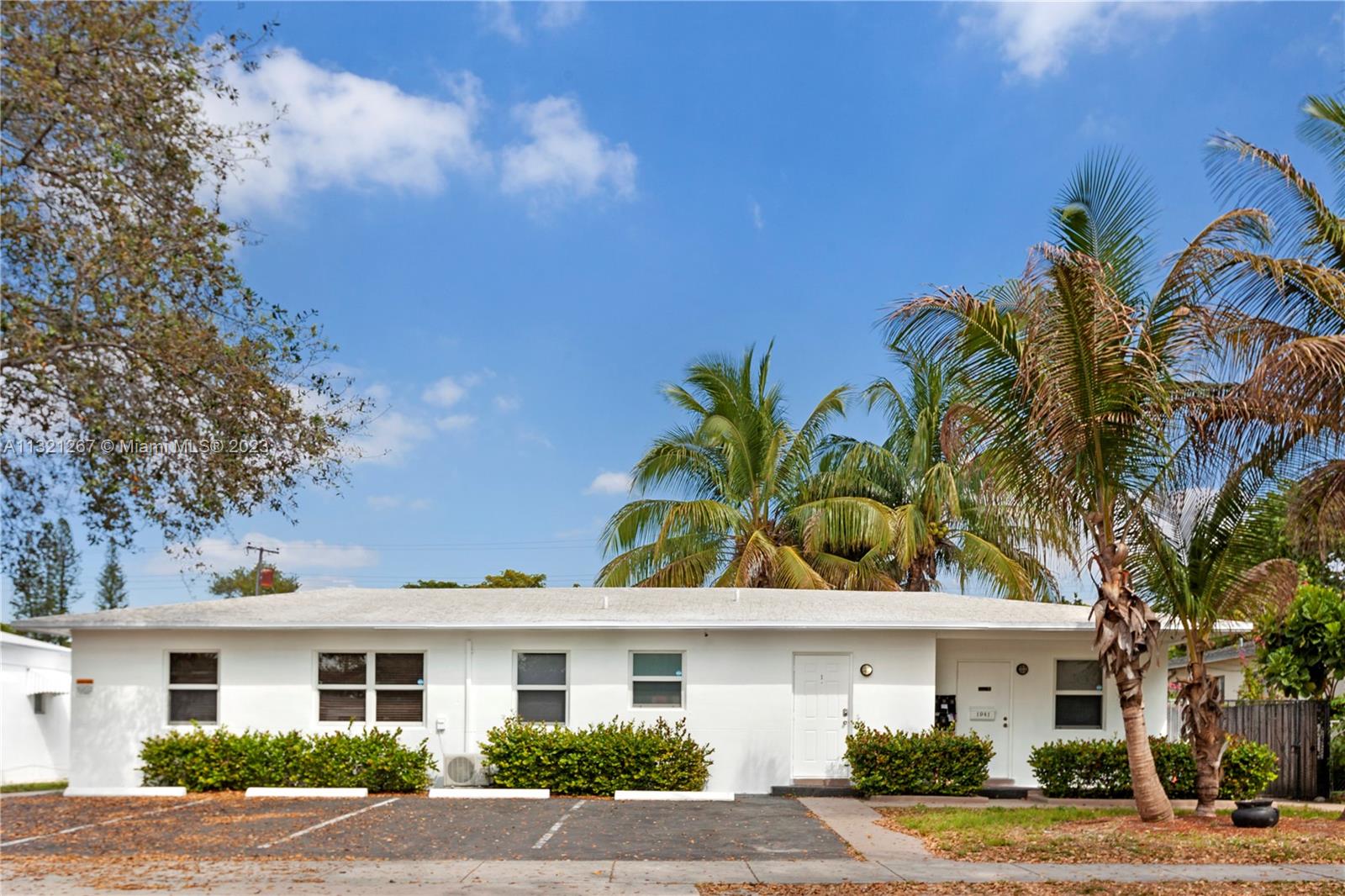 See details / sq. ft. $ 2023-01-02 0 Photo