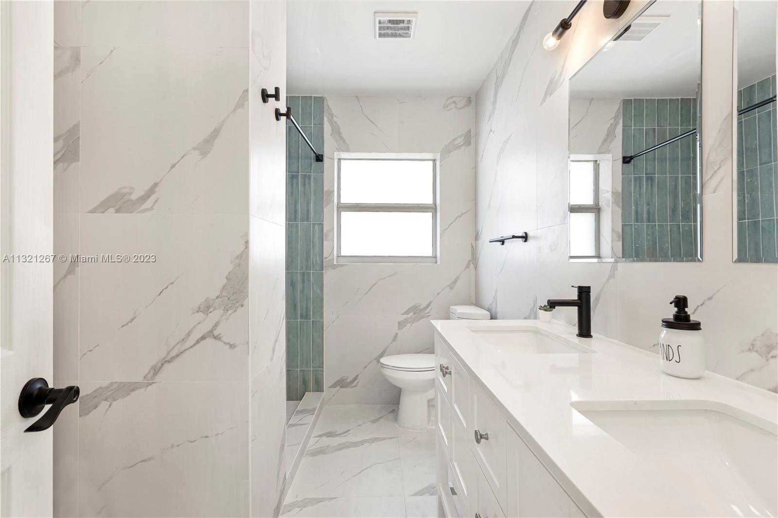 See details / sq. ft. $ 2023-01-02 0 Photo
