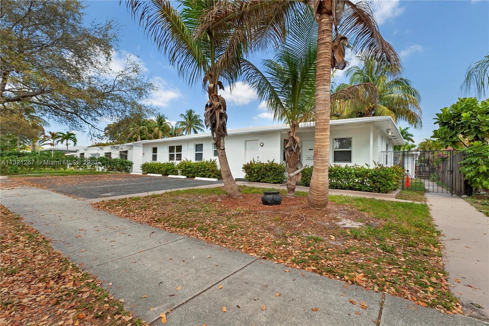 See details / sq. ft. $ 2023-01-02 0 Photo