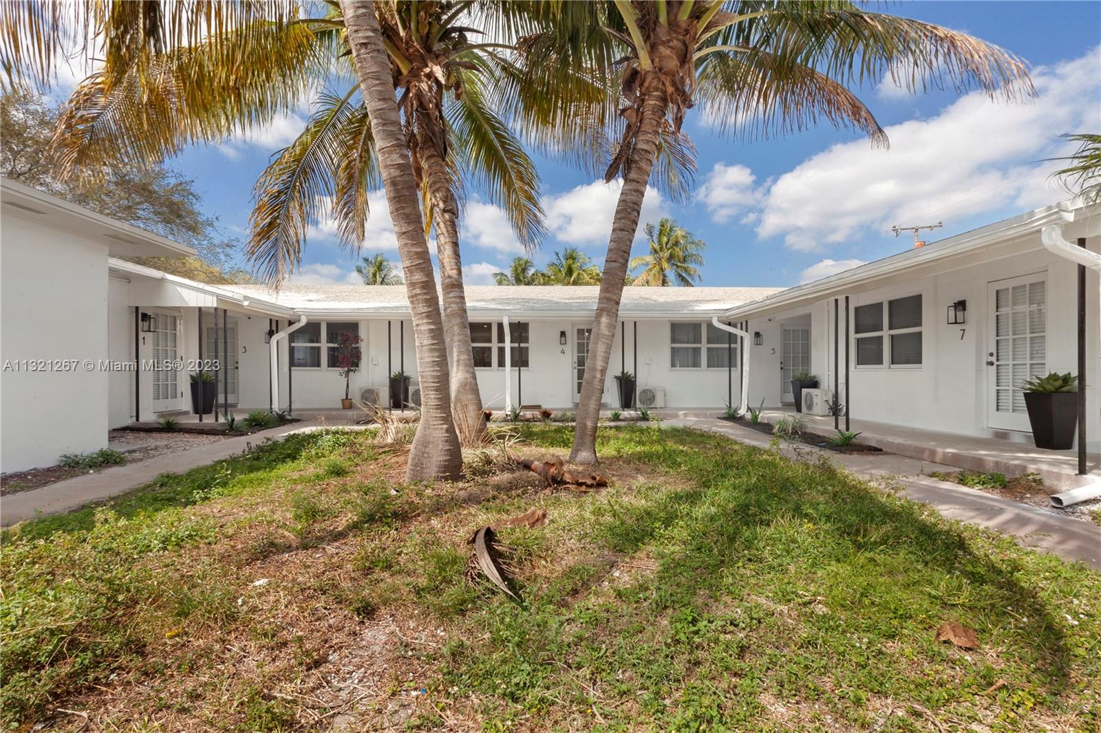 See details / sq. ft. $ 2023-01-02 0 Photo