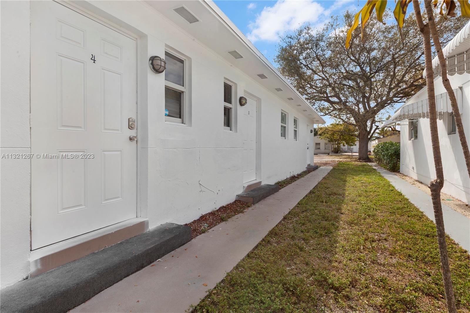 See details / sq. ft. $ 2023-01-02 0 Photo