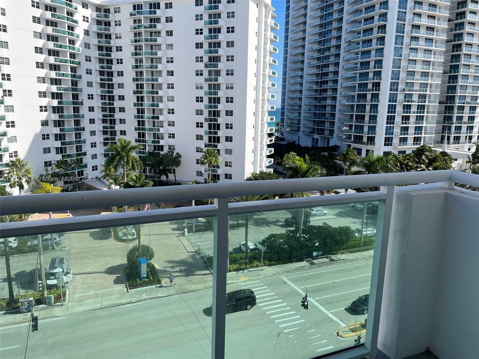 Photo of 3000 Ocean Dr #718, Hollywood, Florida, 33019 -