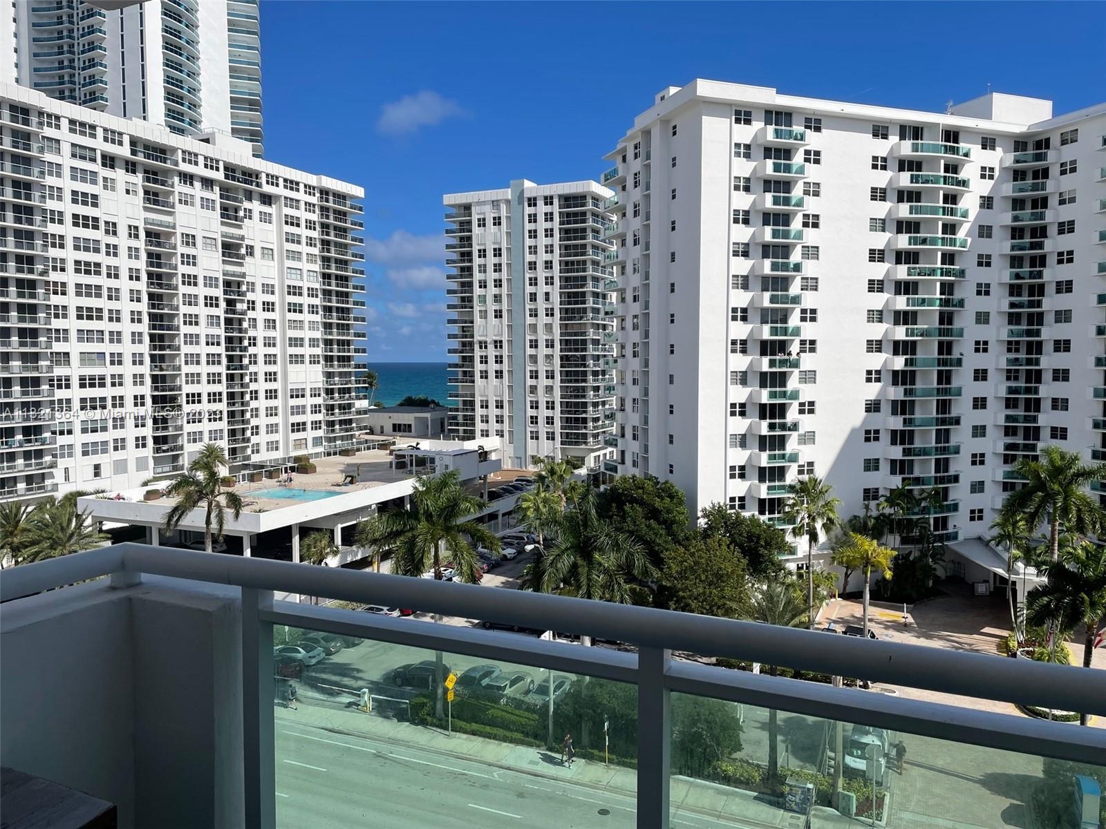 Photo of 3000 Ocean Dr #718, Hollywood, Florida, 33019 -
