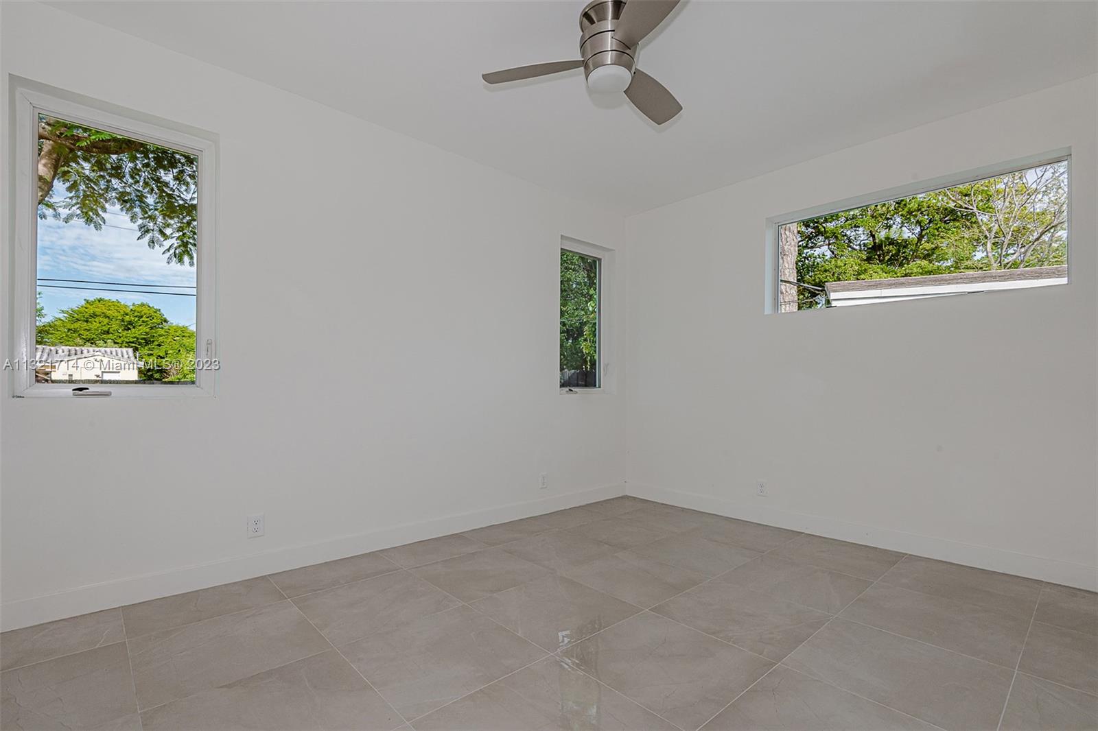 See details / sq. ft. $ 2023-01-13 0 Photo