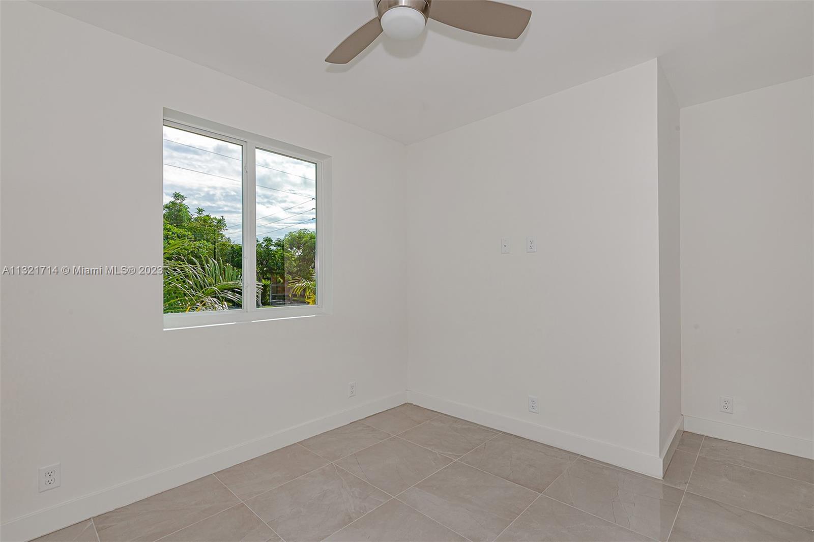 See details / sq. ft. $ 2023-01-13 0 Photo