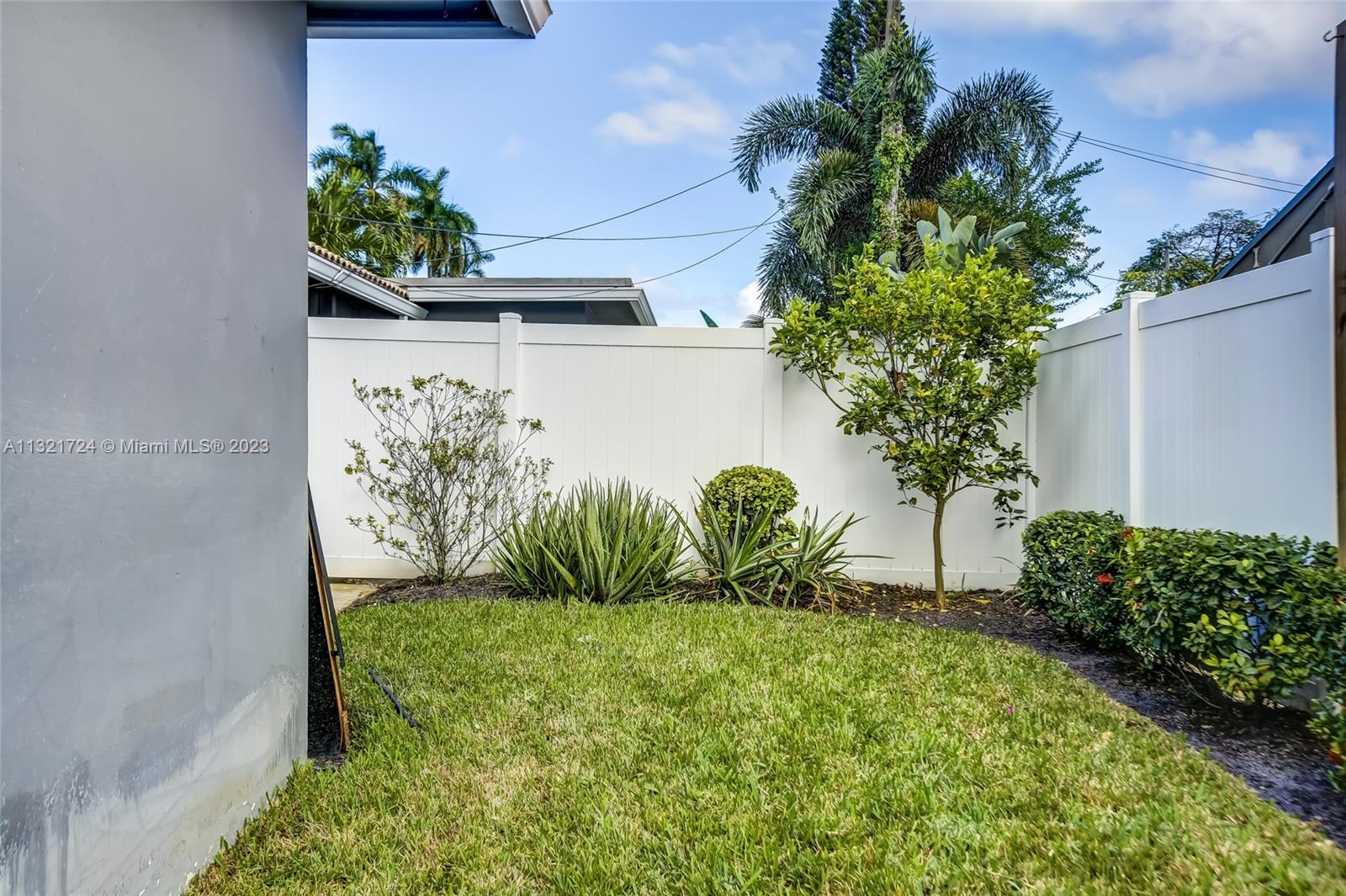 See details / 1763 sq. ft. $ 2023-01-05 0 Photo